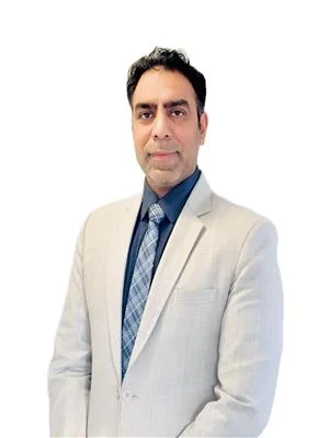 Image of Harpreet Kooner, Associate